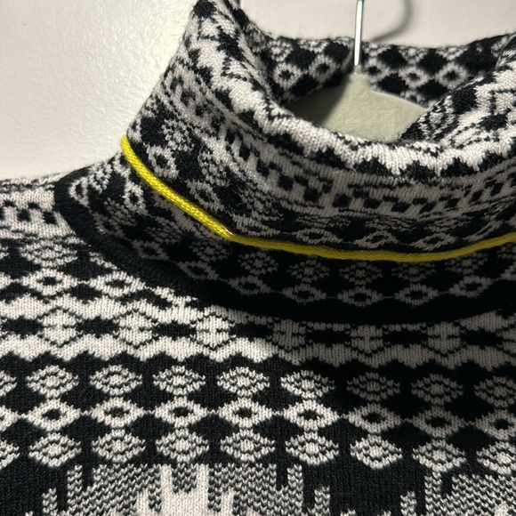 Maeve turtleneck - Picture 2 of 3